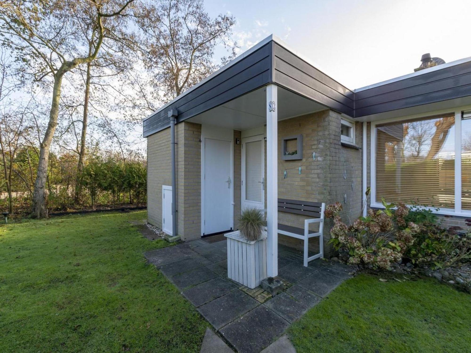 Attractive Holiday Home Close To Beach Sint Maartensvlotbrug Exterior photo
